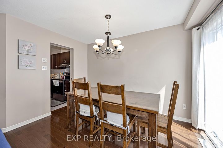 Photo 5 at 359 Bakewell Crescent, Nepean (Strandherd), Ottawa