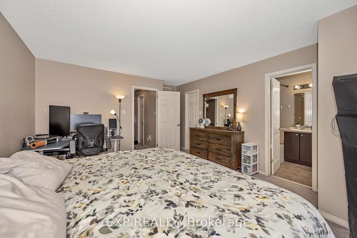 Photo 9 at 359 Bakewell Crescent, Nepean (Strandherd), Ottawa