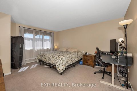 Photo 8 at 359 Bakewell Crescent, Nepean (Strandherd), Ottawa