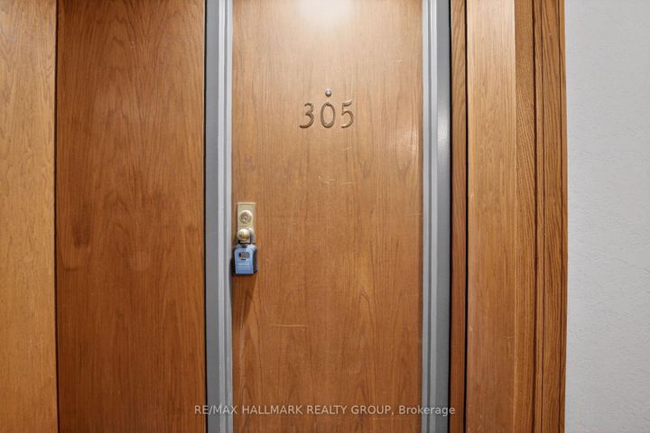 Photo 4 at 305 - 80 Sandcastle Drive, Nepean (Leslie Park), Ottawa