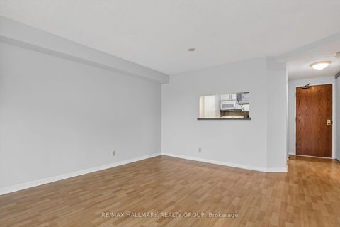 Photo 13 at 305 - 80 Sandcastle Drive, Nepean (Leslie Park), Ottawa