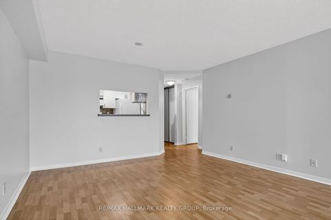Photo 14 at 305 - 80 Sandcastle Drive, Nepean (Leslie Park), Ottawa