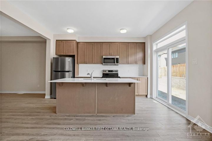 Photo 7 at 517 RYE GRASS Way, Nepean (Half Moon Bay), Ottawa