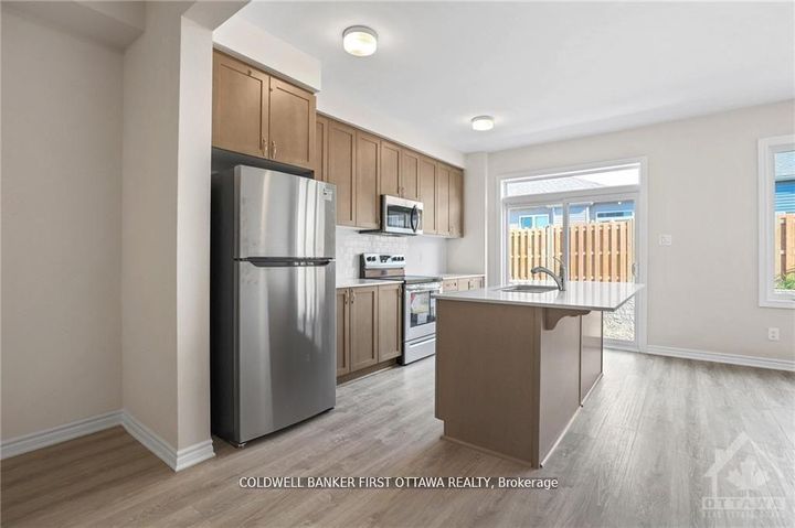 Photo 9 at 517 RYE GRASS Way, Nepean (Half Moon Bay), Ottawa