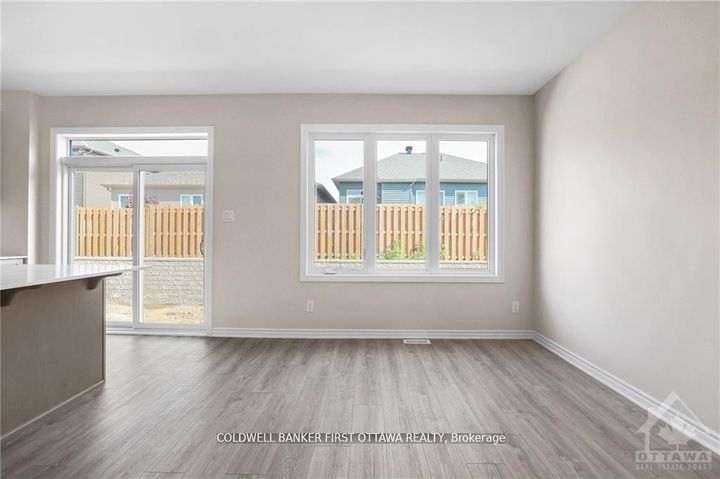 Photo 14 at 517 RYE GRASS Way, Nepean (Half Moon Bay), Ottawa