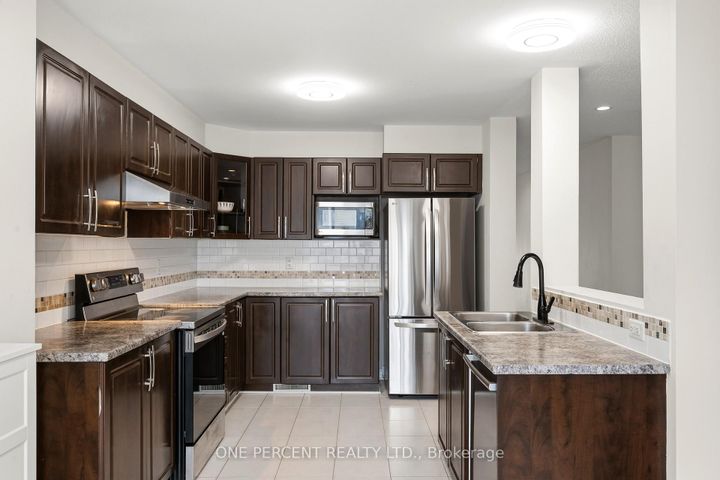 Photo 17 at 620 Clearbrook Drive, Nepean (Strandherd), Ottawa
