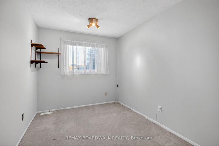 Photo 29 at 10 - 47 Sunridge Lane, Nepean (On the Green), Ottawa
