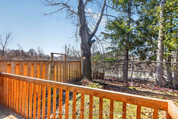 Photo 40 at 10 - 47 Sunridge Lane, Nepean (On the Green), Ottawa