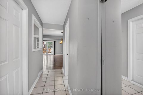 Photo 4 at 10 - 47 Sunridge Lane, Nepean (On the Green), Ottawa