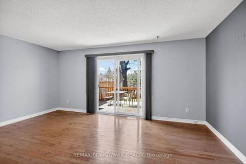 Photo 13 at 10 - 47 Sunridge Lane, Nepean (On the Green), Ottawa
