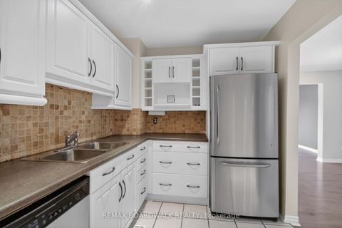 Photo 17 at 10 - 47 Sunridge Lane, Nepean (On the Green), Ottawa