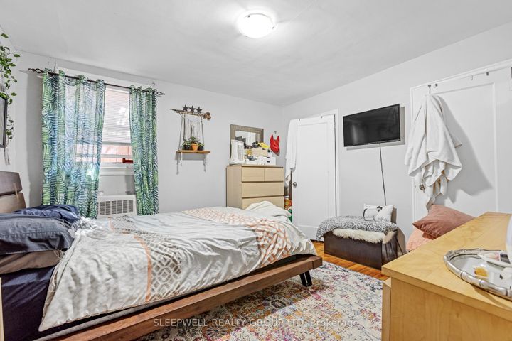 Photo 10 at 54 Centennial Boulevard, Ottawa East, Ottawa