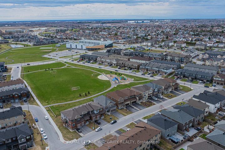 Photo 29 at 148 Namaste Walk, Nepean (Heritage Park), Ottawa