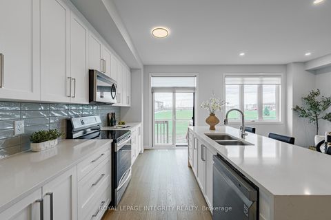 Photo 11 at 148 Namaste Walk, Nepean (Heritage Park), Ottawa