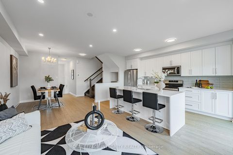 Photo 12 at 148 Namaste Walk, Nepean (Heritage Park), Ottawa