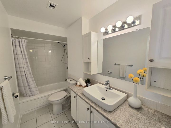 Photo 30 at 1113 - 20 Chesterton Drive, Nepean (Borden Farm/Stewart Farm/Carleton Heights/Parkwood Hills), Ottawa