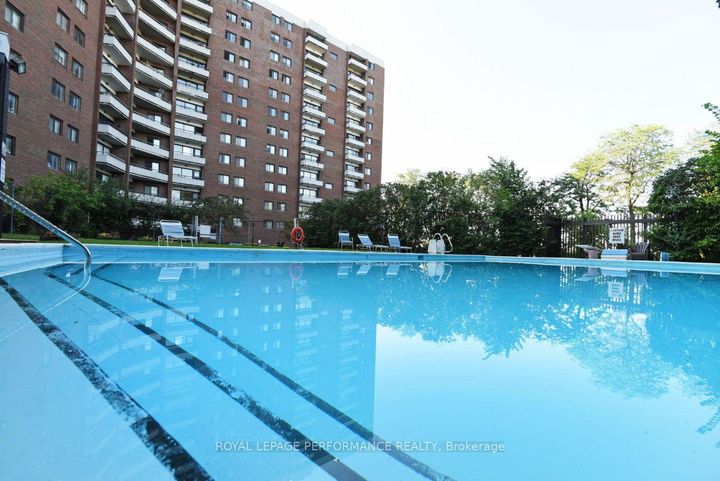 Photo 47 at 1113 - 20 Chesterton Drive, Nepean (Borden Farm/Stewart Farm/Carleton Heights/Parkwood Hills), Ottawa