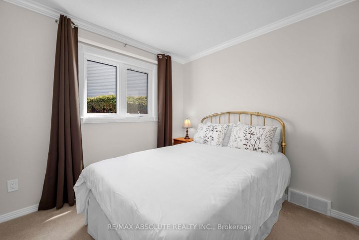 Photo 24 at 28 Halley Street, Nepean (Heritage Park), Ottawa