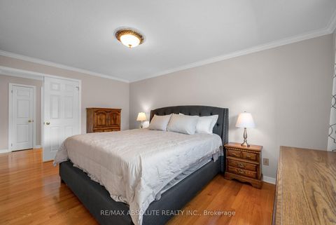 Photo 19 at 28 Halley Street, Nepean (Heritage Park), Ottawa