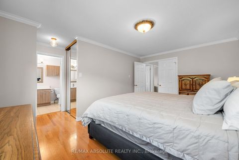 Photo 20 at 28 Halley Street, Nepean (Heritage Park), Ottawa