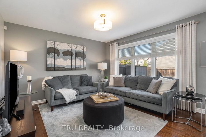 Photo 12 at 567 Millars Sound Way, Nepean (Half Moon Bay), Ottawa