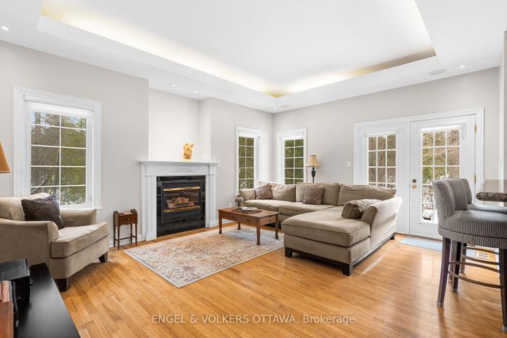 Photo 16 at 5 Countryside Green, Nepean (Cedar Hill/Orchard Estates), Ottawa