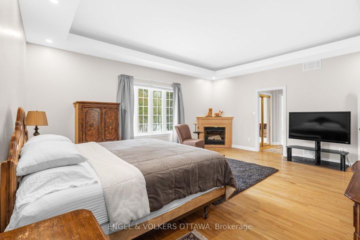 Photo 21 at 5 Countryside Green, Nepean (Cedar Hill/Orchard Estates), Ottawa