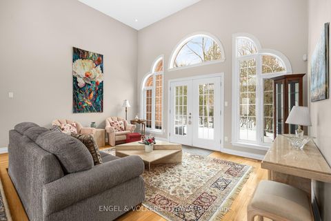 Photo 4 at 5 Countryside Green, Nepean (Cedar Hill/Orchard Estates), Ottawa