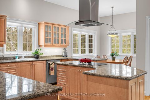 Photo 11 at 5 Countryside Green, Nepean (Cedar Hill/Orchard Estates), Ottawa