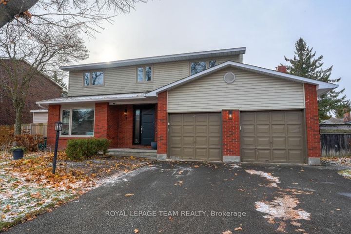 Photo 0 at 28 Holitman Drive, Nepean (Knollsbrook), Ottawa