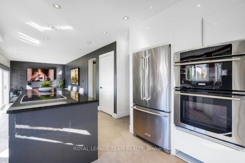 Photo 33 at 28 Holitman Drive, Nepean (Knollsbrook), Ottawa