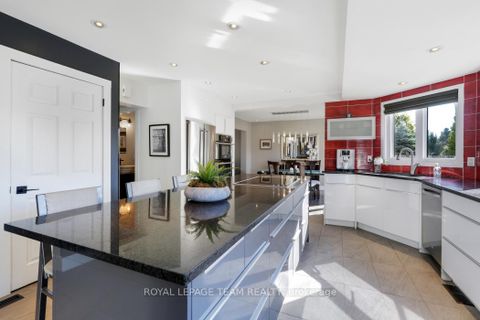 Photo 34 at 28 Holitman Drive, Nepean (Knollsbrook), Ottawa