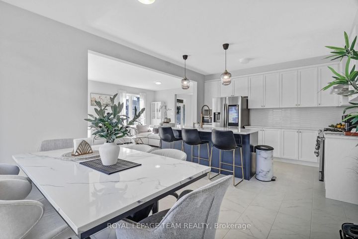 Photo 9 at 647 Cygnus Street, Nepean (Half Moon Bay), Ottawa