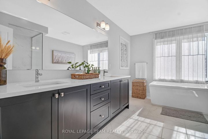 Photo 16 at 647 Cygnus Street, Nepean (Half Moon Bay), Ottawa