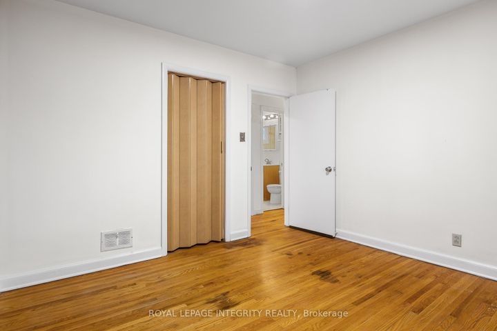 Photo 14 at 65 DAVID Drive, Nepean (Meadowlands/St. Claire Gardens), Ottawa