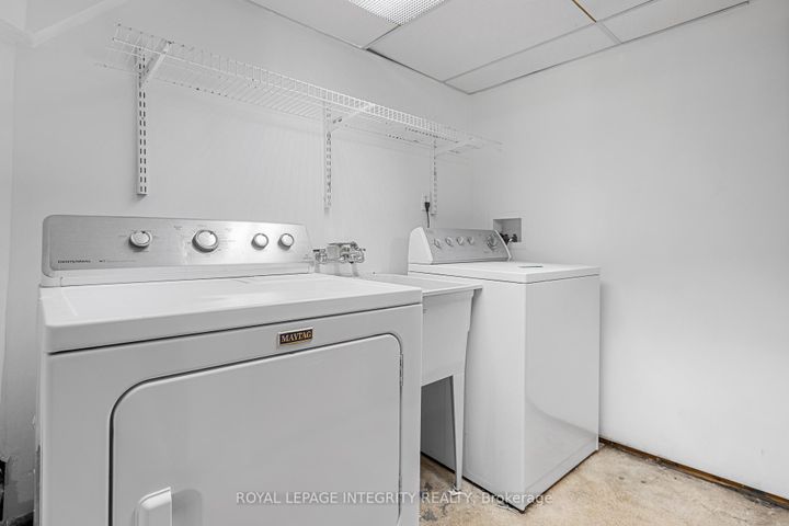 Photo 16 at 65 DAVID Drive, Nepean (Meadowlands/St. Claire Gardens), Ottawa