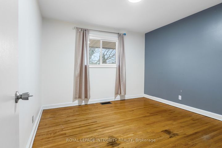 Photo 18 at 65 DAVID Drive, Nepean (Meadowlands/St. Claire Gardens), Ottawa