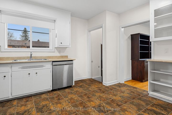 Photo 28 at 65 DAVID Drive, Nepean (Meadowlands/St. Claire Gardens), Ottawa