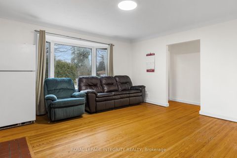 Photo 24 at 65 DAVID Drive, Nepean (Meadowlands/St. Claire Gardens), Ottawa