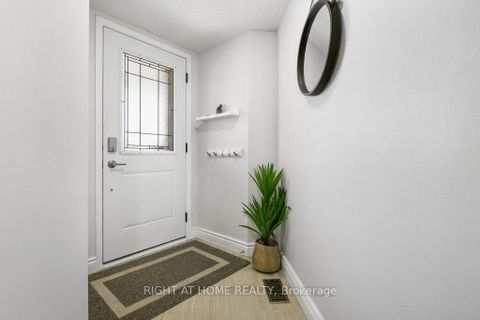 Photo 4 at 223 Longshire Circle, Nepean (Longfields), Ottawa