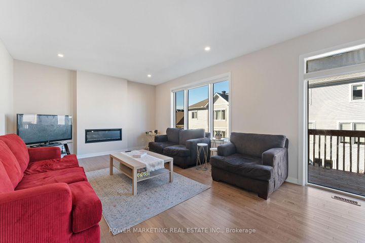 Photo 12 at 228 Appalachian Circle, Nepean (Half Moon Bay), Ottawa