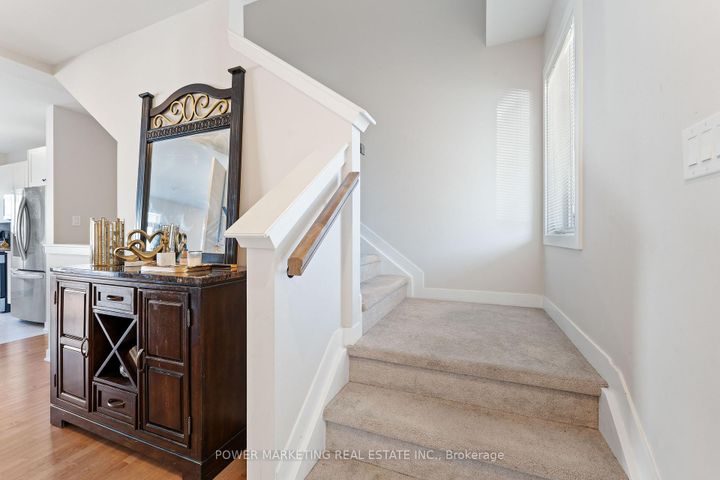 Photo 15 at 228 Appalachian Circle, Nepean (Half Moon Bay), Ottawa