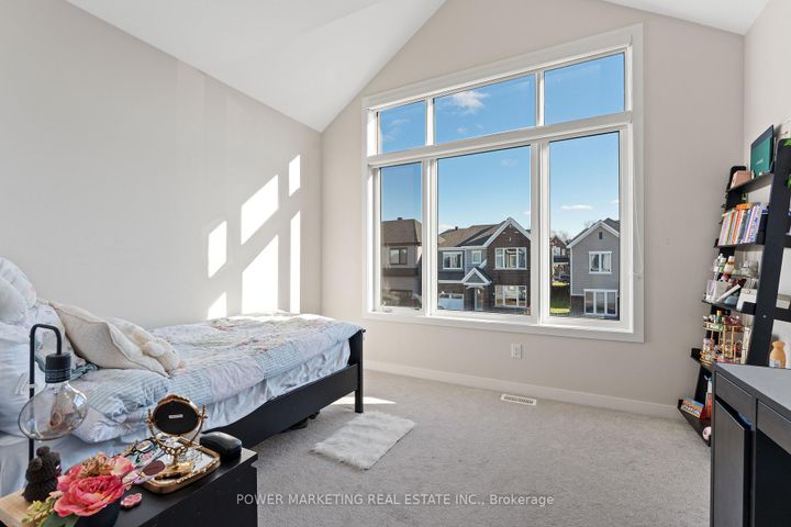Photo 18 at 228 Appalachian Circle, Nepean (Half Moon Bay), Ottawa