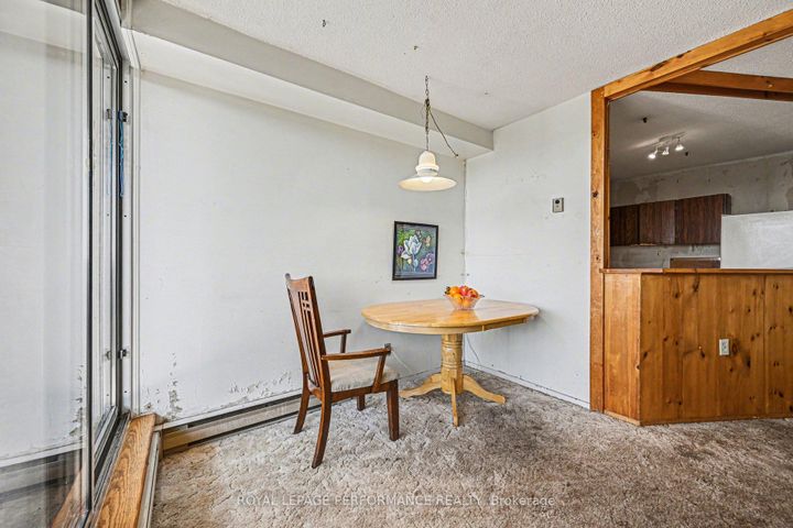 Photo 7 at 610 - 900 Dynes Road, Nepean (Carleton Square), Ottawa