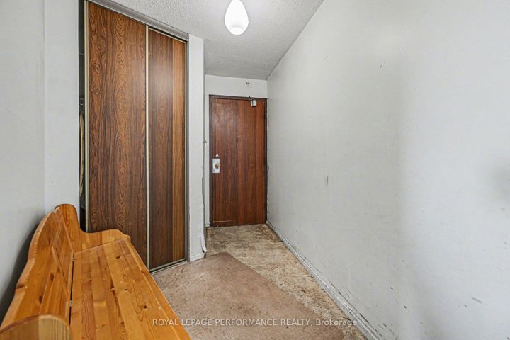 Photo 18 at 610 - 900 Dynes Road, Nepean (Carleton Square), Ottawa