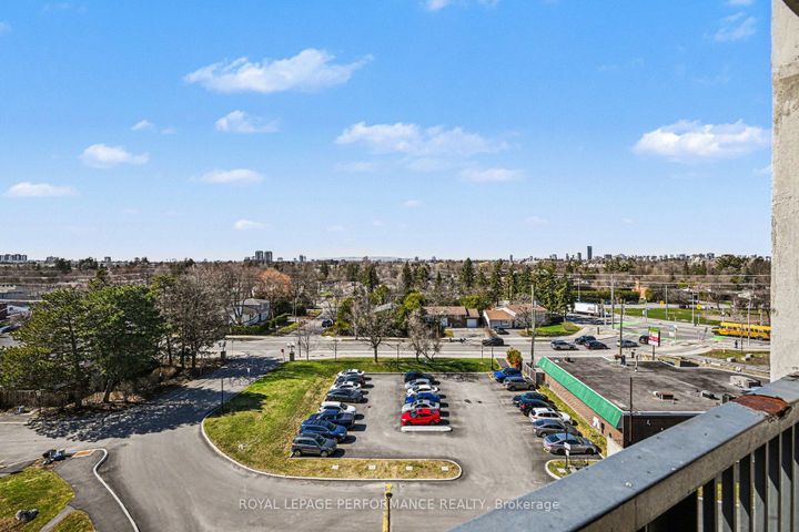 Photo 28 at 610 - 900 Dynes Road, Nepean (Carleton Square), Ottawa