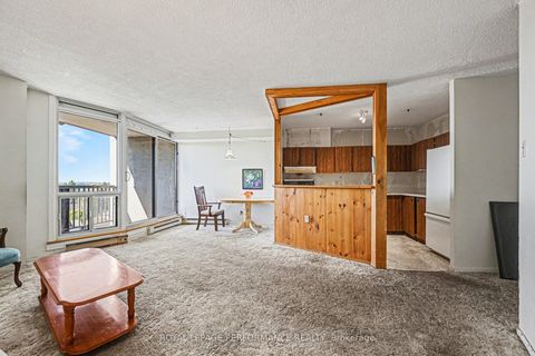 Photo 3 at 610 - 900 Dynes Road, Nepean (Carleton Square), Ottawa