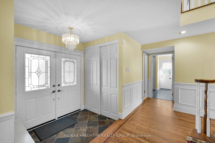 Photo 2 at 46 Beddington Avenue, Nepean (Cedargrove/Fraserdale), Ottawa