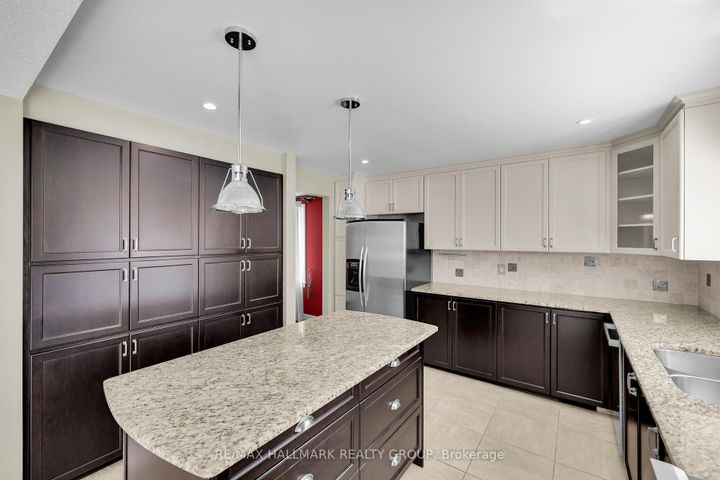 Photo 10 at 46 Beddington Avenue, Nepean (Cedargrove/Fraserdale), Ottawa