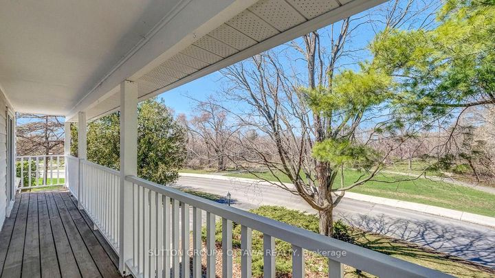 Photo 34 at 38 Beaver Ridge, Nepean (City View/Skyline/Fisher Heights/Parkwood Hills), Ottawa